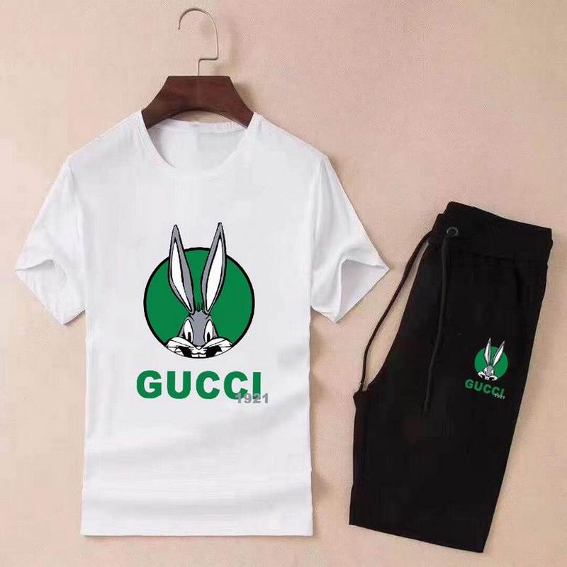 Gucci Men's Suits 500